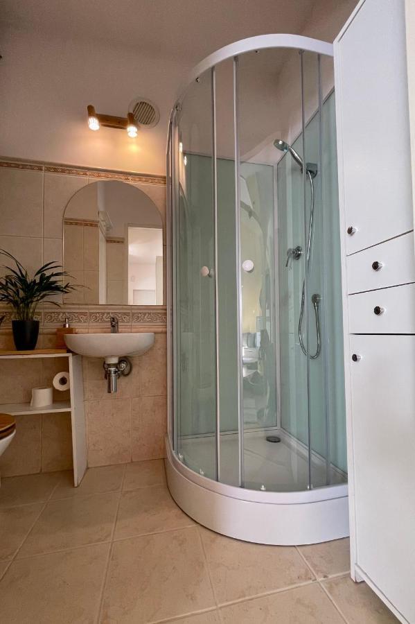 Loft Art Apartment Gdynia Ngoại thất bức ảnh